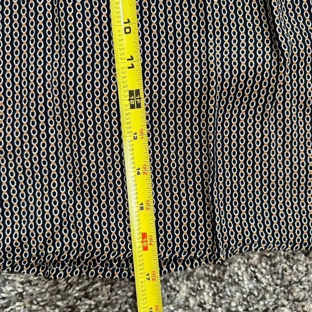 Ann Taylor Black Geo Circle Patterned Mini Skirt XS 4 A Line